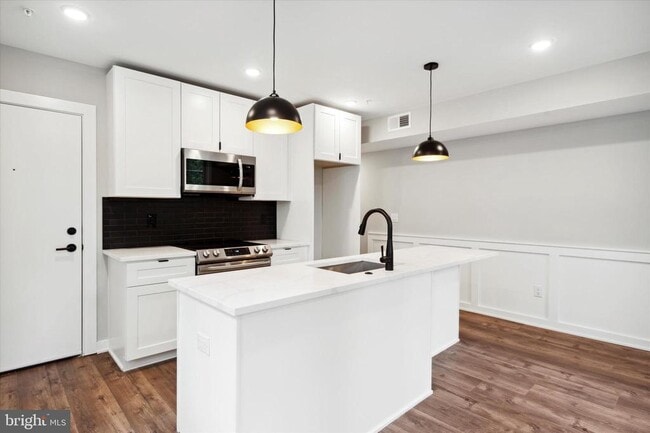 3519 Hamilton St in Philadelphia, PA - Building Photo - Building Photo