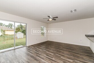1219 Chrysler St in Lehigh Acres, FL - Building Photo - Building Photo