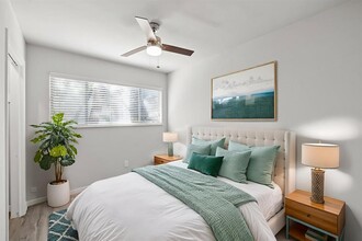 2825 San Gabriel St in Austin, TX - Building Photo - Building Photo