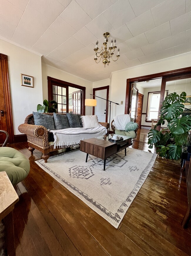 94 Graham St, Unit 201