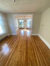 186 6th Ave, Unit Apt 2 in Troy, NY - Building Photo - Building Photo