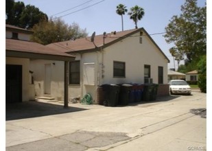 2097 N Sierra Way in San Bernardino, CA - Building Photo - Building Photo