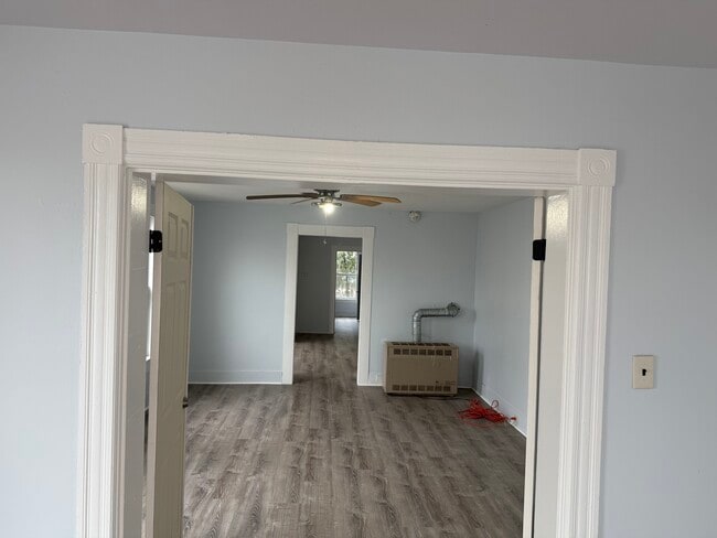 337 Wilson St, Unit Unit 1 in Manchester, NH - Building Photo - Building Photo