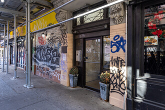 93 Macdougal St in New York, NY - Foto de edificio - Building Photo