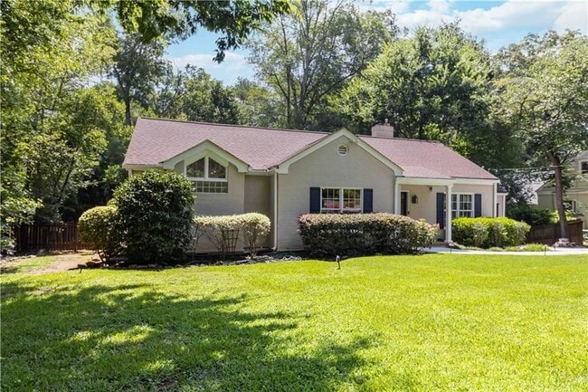 2014 Westminster Way NE in Atlanta, GA - Building Photo - Building Photo