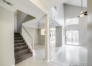 6009 Glen Heather in San Antonio, TX - Building Photo - Building Photo
