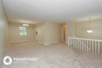 5869 Bobbin Ln in Lithonia, GA - Building Photo - Building Photo