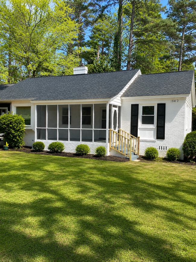 property at 5123 Kilbourne Rd