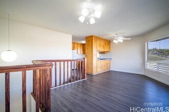 98-137-137 Kalike Pl in Aiea, HI - Building Photo - Building Photo