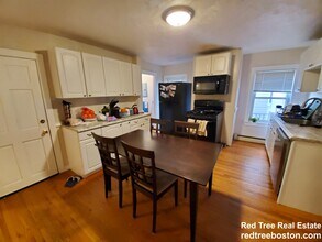 237 Columbia St in Cambridge, MA - Building Photo - Building Photo