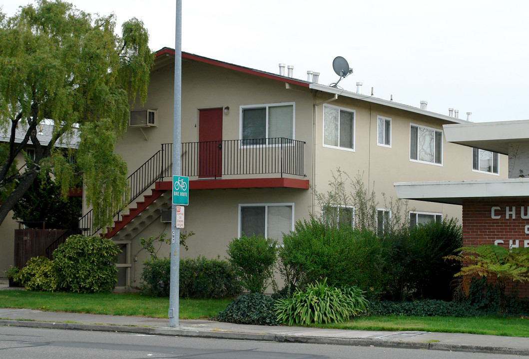 Auletta Apartments in Santa Rosa, CA - Building Photo