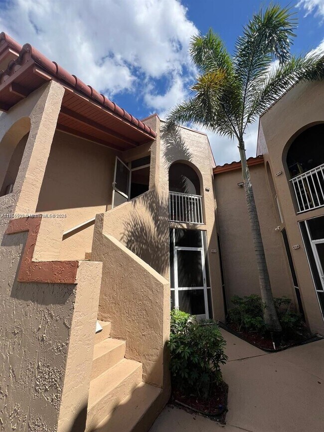 433 SW 86th Ave in Pembroke Pines, FL - Building Photo - Building Photo