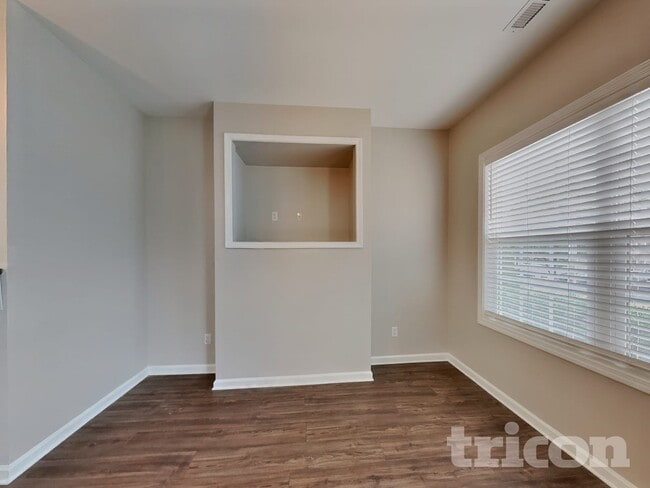 5816 Wynmore Road in Raleigh, NC - Building Photo - Building Photo