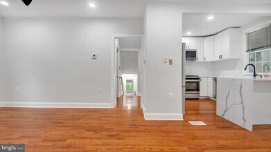 3717 36th St in Mount Rainier, MD - Building Photo - Building Photo