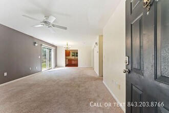 1112 Marsh Harbor Ln in Charleston, SC - Foto de edificio - Building Photo