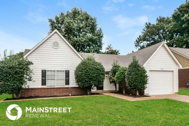 7073 Gleneagles Dr in Memphis, TN - Foto de edificio - Building Photo