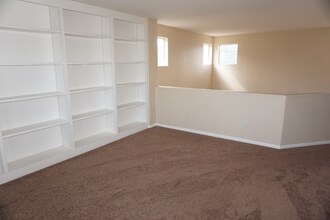3307 Tail Spin Dr in Colorado Springs, CO - Building Photo - Building Photo