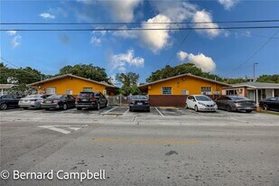 129 SE 5th St in Hallandale Beach, FL - Building Photo