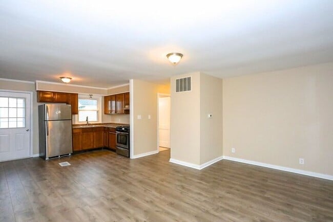 8218 E 50th St in Indianapolis, IN - Building Photo - Building Photo