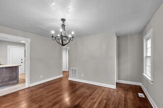 1317 Hill St in Rocky Mount, NC - Foto de edificio - Building Photo