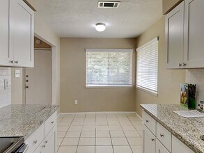 22610 Meadowgate Dr in Spring, TX - Building Photo - Building Photo