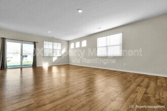 5851 Ryman Dr in Grove City, OH - Building Photo - Building Photo