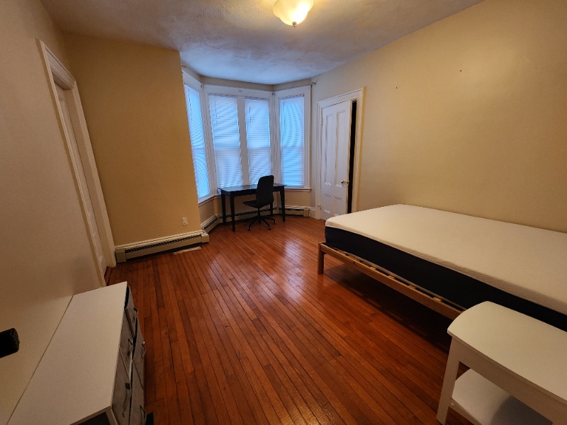66 Brook St in Quincy, MA - Building Photo