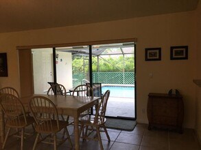 745 Juniper Pl in Wellington, FL - Building Photo - Building Photo