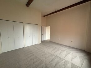 222 Williams St E in Glastonbury, CT - Building Photo - Building Photo