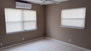 3049 NE 20th Ave in Fort Lauderdale, FL - Foto de edificio - Building Photo
