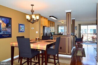 7027 Bentley Mill Pl in Alexandria, VA - Building Photo - Building Photo