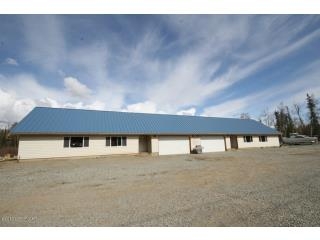 1825 N Silver Pond Cir in Wasilla, AK - Building Photo