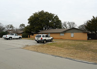 Summer Square in Crowley, TX - Foto de edificio - Building Photo