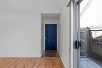 1721 Colonial Ct in Fort Walton Beach, FL - Building Photo - Building Photo