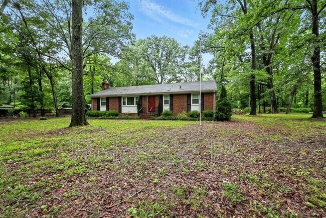 8250 Cadys Mill Rd in Hanover, VA - Building Photo - Building Photo