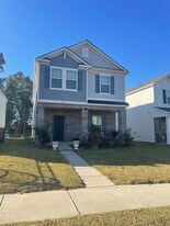 233 Emmett Dr in Pineville, NC - Building Photo