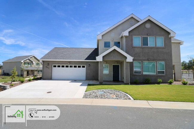 6677 Bandito Dr in Redding, CA - Building Photo - Building Photo