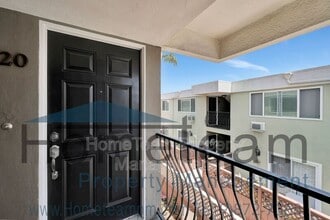 6602 Beadnell Way in San Diego, CA - Building Photo - Building Photo