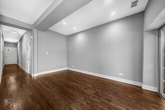 1510 N Maplewood Ave-Unit -1 in Chicago, IL - Foto de edificio - Building Photo