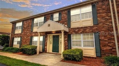 property at 1920 E Edgewood Dr