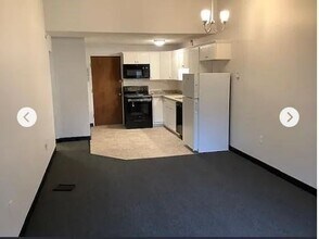 949 Main St in Woburn, MA - Building Photo - Building Photo