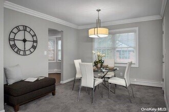 1742 August Rd-Unit -1742 in Babylon, NY - Building Photo - Building Photo
