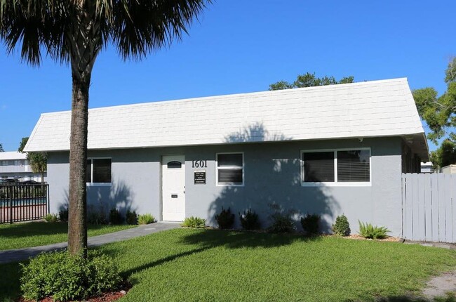 RAM East Boca in Boca Raton, FL - Building Photo - Building Photo