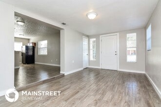 5204 S 80th St in Tampa, FL - Building Photo - Building Photo