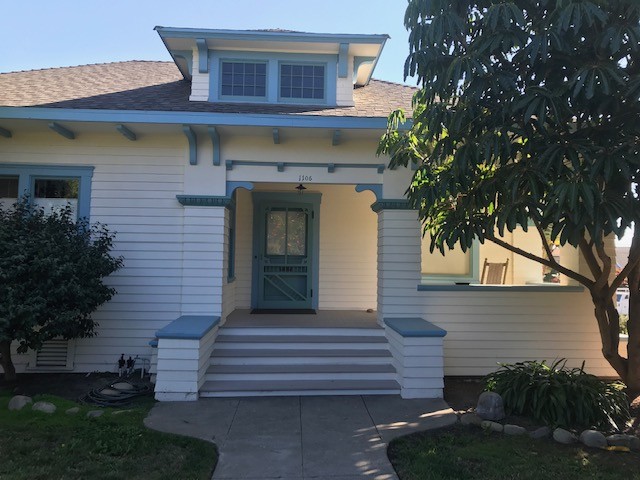 1106 E Santa Clara St in Ventura, CA - Building Photo