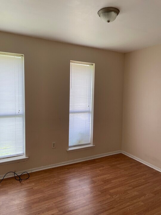 14145 Gravier Ave in Baton Rouge, LA - Building Photo