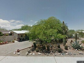 2004 S Campbell Ave in Tucson, AZ - Building Photo