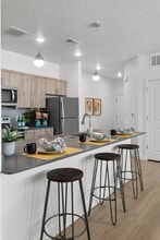 The Henley Apartments in Cedar City, UT - Foto de edificio - Building Photo