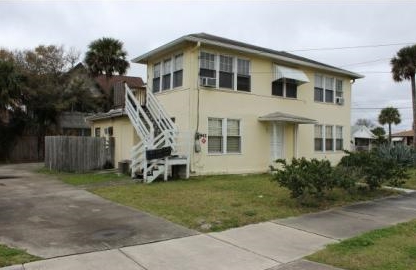 941 N Wild Olive Ave in Daytona Beach, FL - Building Photo