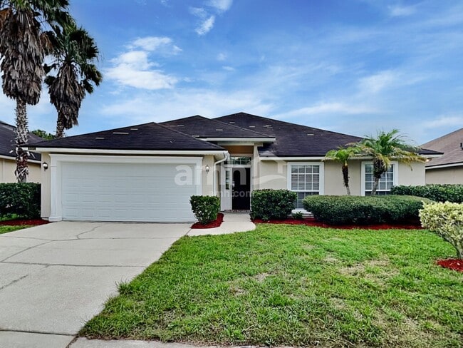 property at 2559 Coachman Lakes Dr